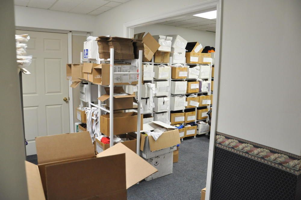 Office-Retail and Warehouse on Hixson PIke: 5424 Hixson Pike, Hixson, TN 37343